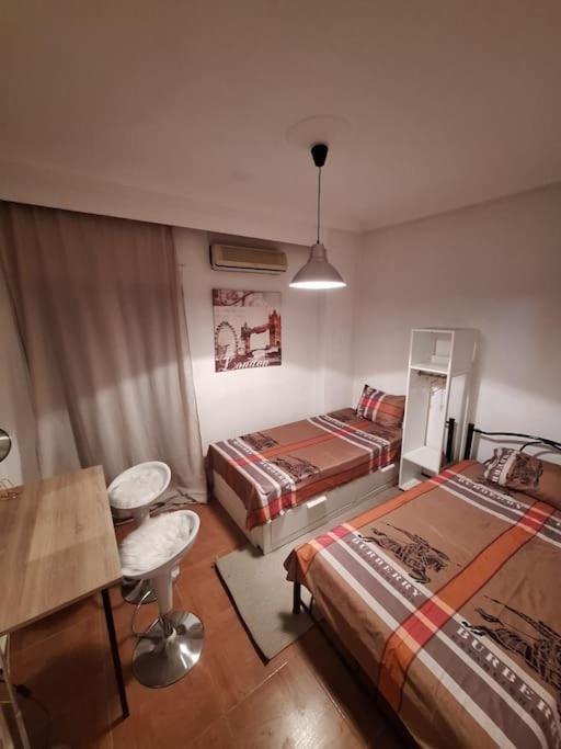 Queen Suites 60M2 Thessaloniki Exterior photo